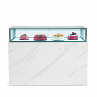 Lemari Kaca Display Kue TCT-15F dengan Pendingin Udara, Sistem Defrost Otomatis, dan Kontrol Temperatur Digital