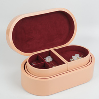Boîte de rangement à bijoux en bois de luxe, design ovale laqué piano, artisanale, plusieurs plateaux, coffre à bijoux pour un rangement précieux