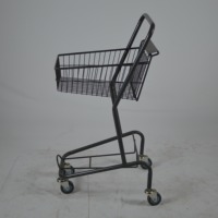 Chariot de caisse compact pour le commerce de détail, roulettes en PU de 3 pouces à roulement fluide, cadre en acier thermolaqué, deux paniers, chariot de courses