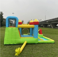 Parc aquatique gonflable avec toboggan et piscine à jets d'eau, château gonflable pour enfants avec pistolet à eau et panier pour le jardin
