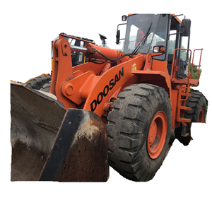Chargeuse sur pneus Doosan d'occasion, chargeuse sur pneus coréenne Doosan DL503 à vendre - Product Image 1