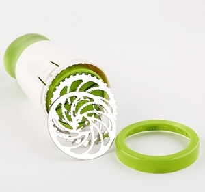 <b>Herb</b> <b>Grinder</b> Manual Vegetable Chopper Portable Parsley Cutter Spice Mill Kitchen Gadget For Coriander Basil - Product Image 3