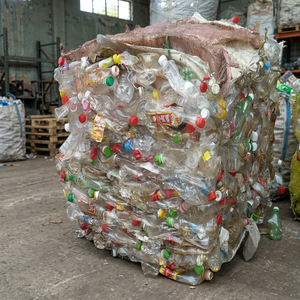 Recortes de Botellas PET de Alta Calidad/Recortes de Plástico/Pacas de Botellas PET (Capacidad para 800 Botellas) Reciclaje, Clasificación, Empaquetado, Uso Personalizado - Product Image 2