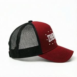 Gorra Trucker Personalizada con Cierre Ajustable, Malla y Remaches, Bordado 3D, Estilo Vintage para Adultos Unisex - Product Image 2