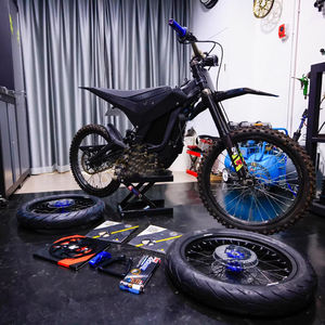 Roue Surron Light Bee X <span class=keywords><strong>17</strong></span> <span class=keywords><strong>Pouces</strong></span> 2025 60V 8000W Moto Tout-Terrain Électrique Verte Pit Bike Tout-Terrain Pneu Route Jante Roue Surron Lbx - Product Image 6