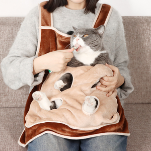 <span class=keywords><strong>Porta</strong></span> grembiule per gatti regolabile con fori <span class=keywords><strong>porta</strong></span>-<span class=keywords><strong>gatto</strong></span> <span class=keywords><strong>marsupio</strong></span> per animali di piccole dimensioni borsa per il trasporto di animali - Product Image 2