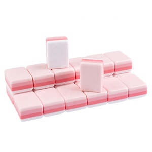 Jeu de Mahjong portable américain avec tuiles en acrylique à quatre couches européennes/américaines à griffures manuelles – Ensemble de Mahjong durable avec jokers - Product Image 2