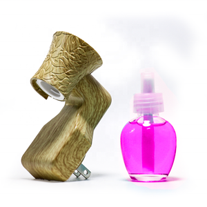 Diffuseur de parfum liquide enfichable électrique pour la chambre à coucher/le bureau <span class=keywords><strong>D</strong></span>ésodorisant en plastique pour l'huile de lavande - Product Image 5