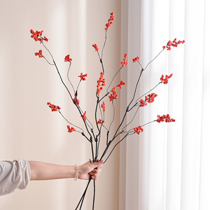 Branches artificielles de baies rouges pour décorations de Noël, ornements artisanaux en fil de mousse - Product Image 1