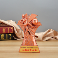 Trophée de champion de trophée de football de galvanoplastie de résine avec le trophée de tireur du meilleur joueur créatif peut être utilisé comme cadeau souvenir
