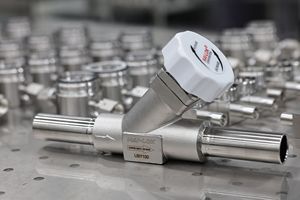 UHP Manual Bellows Valve SS316L Electropolished for Semiconductor and Specialty Gas Systems - Product Image 6