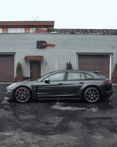 ชุดแต่ง Porsche Panamera 971 แบบ Wide-Body วัสดุคาร์บอนไฟเบอร์ ประกอบด้วยลิ้นหน้า สเกิร์ตข้าง ดิฟฟิวเซอร์ สปอยเลอร์ ซุ้มล้อ - ของใหม่ - Product Image 4