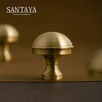 Poignées Santaya en laiton brossé massif pour armoires de cuisine, boutons de tiroir de chambre et poignées de meubles