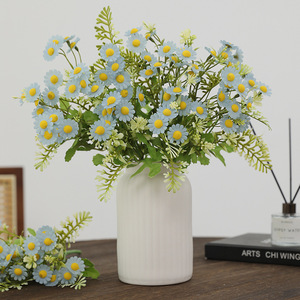 Artificial Chamomile Flowers Bouquet Orange Yellow Plastic Fabric High Simulation Natural Style Home Restaurant Decoration - Product Image 4