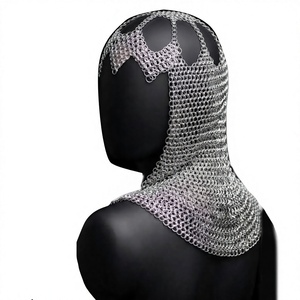 Coif de chaîne médiévale en aluminium plaqué argent, armure antique, artisanat métallique portable pour usage costumier, presse-papier au design moderne - Product Image 3