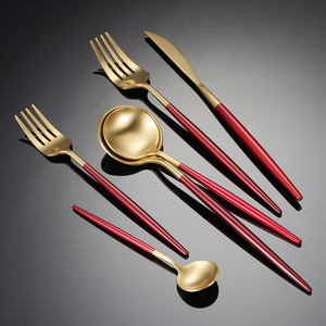 Thép không gỉ cutipol màu xanh lá cây Red <span class=keywords><strong>Pink</strong></span> plated dao kéo <span class=keywords><strong>Flatware</strong></span> Set với hộp quà Tặng 18 10 sử dụng nhà hàng <span class=keywords><strong>Flatware</strong></span> bán buôn - Product Image 2