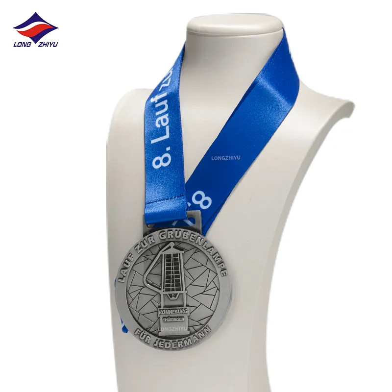 Longzhiyu medali emas pabrik 17 tahun medali Souvenir Universitas khusus dengan pita grosir