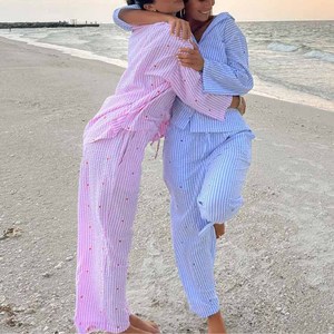 Pijamas Femininos Personalizados de Manga Longa com Listras e Bordado de Corações, Conjunto de Loungewear Estético - Product Image 6