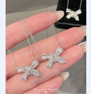 Xinfly, Proveedor Mayorista de Joyería de Oro de 18K, Servicio Personalizado OEM/ODM, Precio de Fábrica, Collar de Oro Blanco con Certificación - Product Image 1