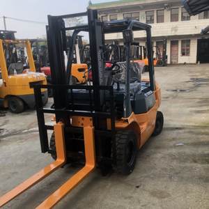 Chariot élévateur diesel d'occasion 90% neuf, 2,5 tonnes, haute qualité, prix bas, bonne efficacité, moteur japonais, garantie 1 an, à vendre - Product Image 5