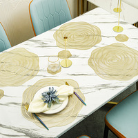 Tapis de table décoratif en PVC souple à isolation thermique moderne Tapis d'assiette de fête de restaurant Tapis d'assiette d'estampage à chaud de tasse de café