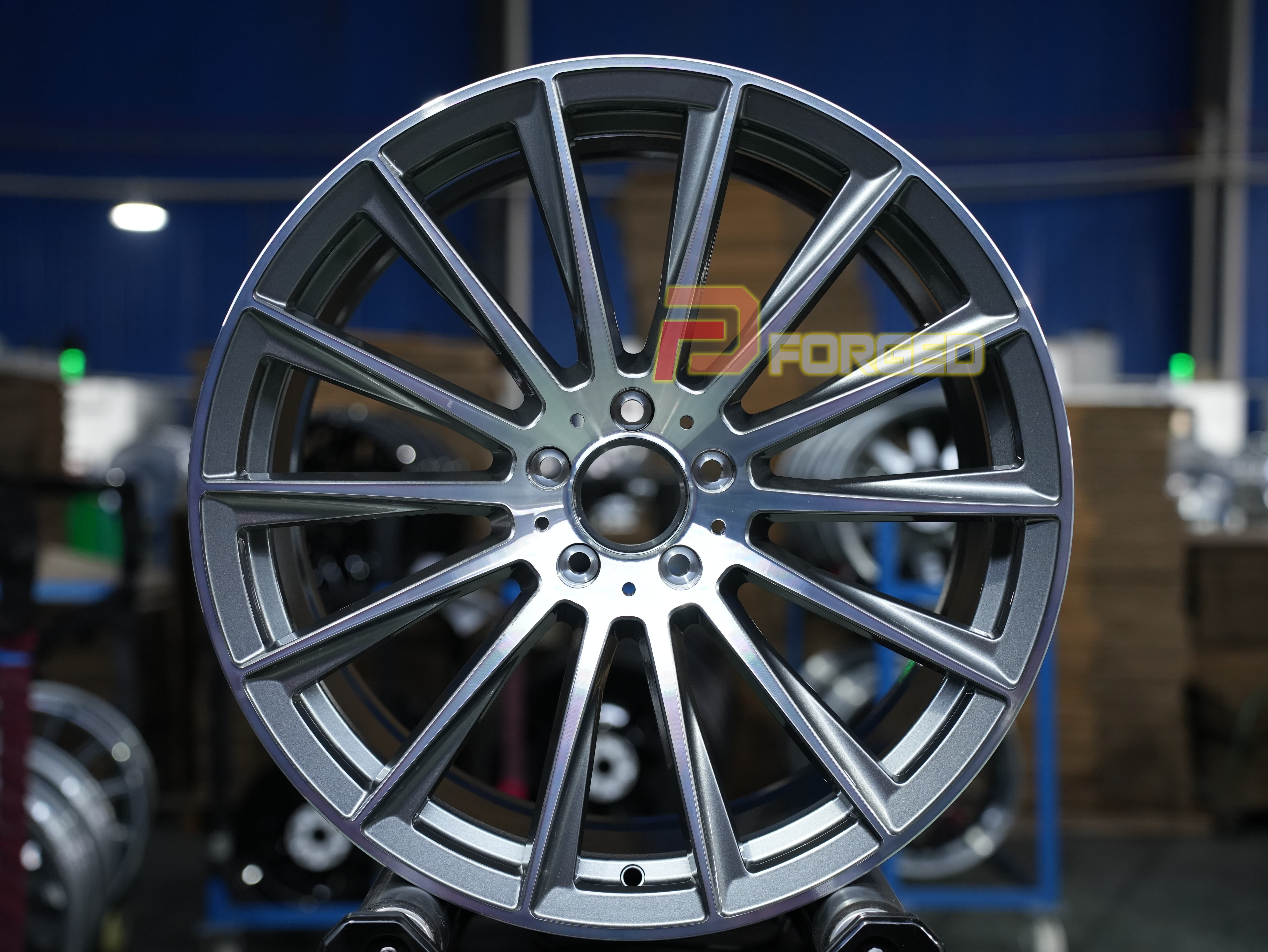 Gunmetal de lustre et finition usinée