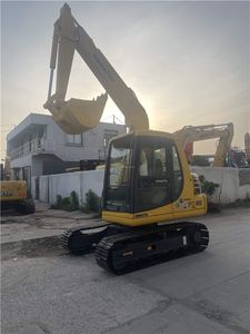 Komatsu PC60 à faibles heures avec mini-pelle d'occasion CE 6 tonnes | Chenille d'occasion d'origine japonaise pour le creusement et le creusement de tranchées - Product Image 3