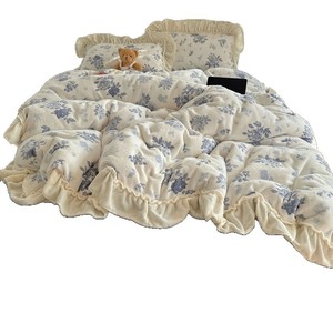 Korean-Style Floral Milk Fleece Four-Piece <b>Bedding</b> <b>Set</b> With Lace Trim Princess Style Double-Sided Warm Autumn Winter Use - Product Image 2