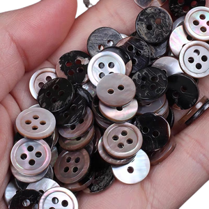 Thiên nhiên tròn dày khói đen đen 2 lỗ nút áo 4 lỗ 14L 16L 18L 20L tấm trà nút vỏ Chim Cánh Cụt - Product Image 3