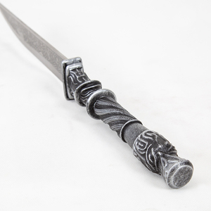 Réplique de l'Ornement Métallique Non Affûté Maria Rakuyo de Bloodborne The Old Hunters - Product Image 4