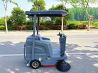 Penyapu Lahan Parkir Komersial Roda Tiga Saivo Electric Ride-On Baru, Baterai 48V, Kapasitas 60L/80L, Efisiensi 8000/h, Dilengkapi Kanopi