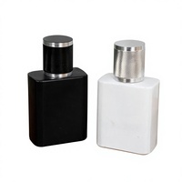 Flacon de parfum en verre aluminiumisé carré plat à bouchon à vis 30ml/50ml, transparent, noir, blanc, avec pulvérisateur à pompe, conteneur vide pour liquide