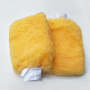 <b>Wool</b> Car Wash Mitt 30x20cm Thickened Fleece Lined For Auto Cleaning - Product Image 2