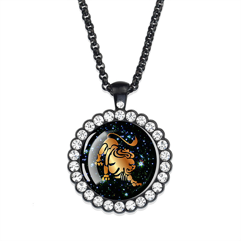 Lion-NOIR