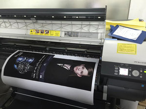 Meilleur rouleau de papier photo satiné Usine de papier de copie photo en gros <span class=keywords><strong>A4</strong></span> rouleau d'impression à jet d'encre Papier photo brillant 24/100 pour canon - Product Image 5