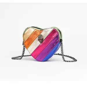 럭셔리 하트 모양의 가방 브랜드 레인보우 토트 백 로고가있는 여성 핸드백