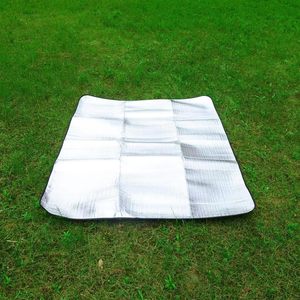 Manta de <span class=keywords><strong>Camping</strong></span> de Aluminio de Doble Cara, Resistente a la Humedad, <span class=keywords><strong>para</strong></span> Exteriores, con Aislamiento y Protección Impermeable - Product Image 1