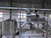 Tweefasige Mango Pulp Lijn - Automatische Mango Verpulverings-, Pulperings-, Verfijnings- en Sterilisatie-apparatuur voor Fruitbasis/Gecentreerde Pulp