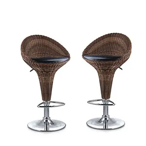 Tenive 2 Set Rattan Hasır Modern Ayarlanabilir Pub Döner Barstools Hidrolik Sandalye Bar Tabureleri-koyu Kahverengi