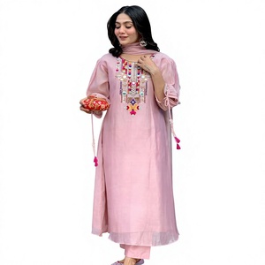 Ensemble ethnique trois pièces en soie romaine avec doublure en coton et dupatta en Chanderi – Élégant pour femme, idéal pour mariage, Diwali, fête, protection solaire, séchage rapide - Product Image 1