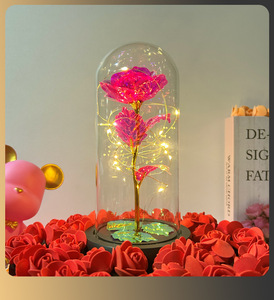Rosa Decorativa con Luce LED Romantica, Rosa Artificiale Perfetta in Cupola per <span class=keywords><strong>Regali</strong></span> <span class=keywords><strong>Festa</strong></span> <span class=keywords><strong>della</strong></span> <span class=keywords><strong>Mamma</strong></span>, Matrimoni, San Valentino - Product Image 4