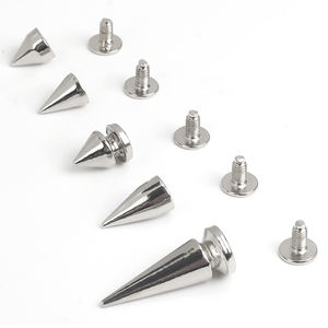 パンク リベット ポインテッドネイル ゴシックスタイル ボタン 合金 シルバーリベット バックル ロングスパイク 衣類 クラフト レザーリベット用 - Product Image 3