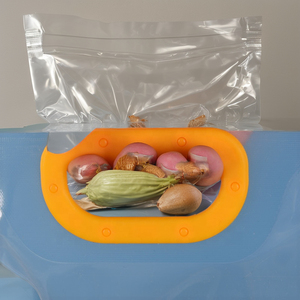 Tùy chỉnh 1.5L 2.5L 5L PVC đứng lên bia Spout Pouch chống ẩm đóng gói chất lỏng Túi nước năng lượng đồ uống in ống đồng - Product Image 3