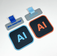 Badges en silicone PVC découpés au laser, personnalisables, de haute qualité, écologiques, avec logos en relief, patchs 3D 2D, étiquettes pour vêtements