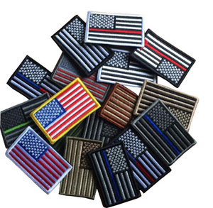 Cappello per abbigliamento da ricamo con bandiera USA all'ingrosso, toppa con bandiera americana, gancio e toppe con bandiera ad anello - Product Image 1