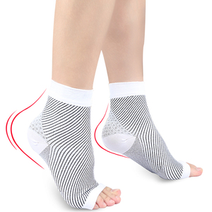Calcetines <span class=keywords><strong>de</strong></span> compresión <span class=keywords><strong>para</strong></span> fascitis Plantar, mangas <span class=keywords><strong>de</strong></span> compresión <span class=keywords><strong>para</strong></span> pies, soporte <span class=keywords><strong>para</strong></span> tobillo/talón, aumento <span class=keywords><strong>de</strong></span> <span class=keywords><strong>la</strong></span> <span class=keywords><strong>circulación</strong></span> sanguínea, alivia el dolor <span class=keywords><strong>de</strong></span> arco - Product Image 4