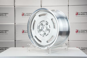 عجلات سبائك الألومنيوم المصبوبة بتصميم جديد من قطعة واحدة بلون فضي، مناسبة عالميًا، مقاسات من 15 إلى 26 بوصة، PCD 5x114.3/112/130، ضمان 10 سنوات - Product Image 5