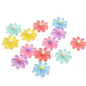 Fiori di <span class=keywords><strong>margherita</strong></span> in resina 16*16*6mm con retro piatto, ciondoli in resina per <span class=keywords><strong>orecchini</strong></span> pendenti e decorazioni per custodie del telefono - Product Image 3