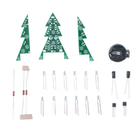 Kit électronique DIY Arbre de Noël 3D Pratique du soudage Kit d'assemblage scientifique électronique 3 couleurs LED clignotantes PCB