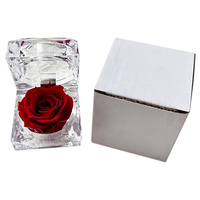Boîte à fleurs en roses éternelles et en acrylique pour fiançailles romantiques, vente en gros, pour les cadeaux de Noël, du Nouvel An et de la Saint-Valentin